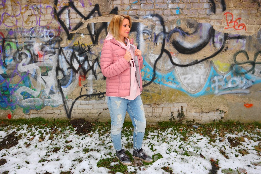 Ein Look mit der Trendfarbe Pink