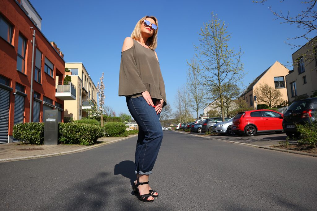 Ein Look mit der Lily Super Slim Powerdenim von Luna Largo